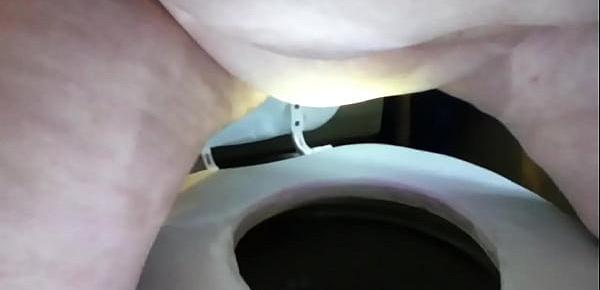  Wife taking a piss